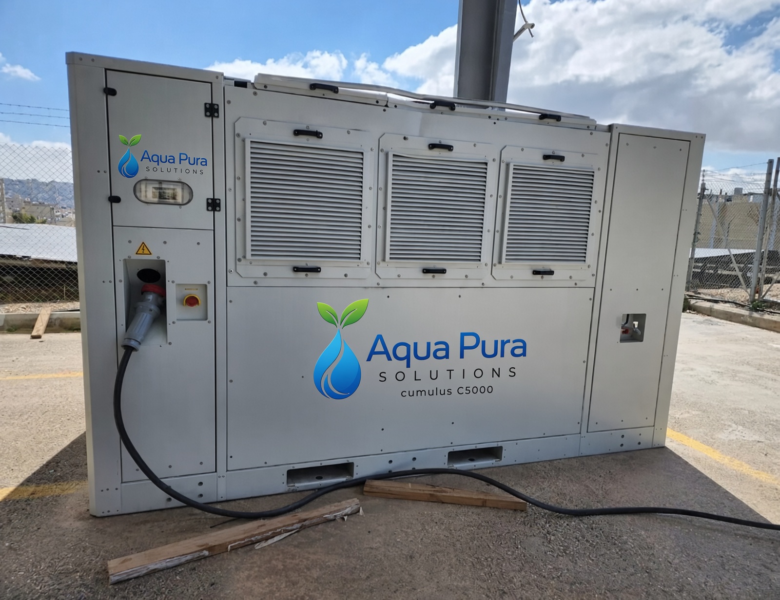 AQP 4500 — atmospheric water generator producing 4,500 L / day of drinking water